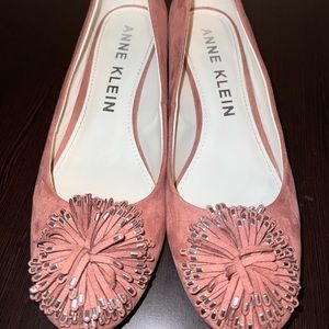 Pink Anne Klein Happy Block-Heel Pumps - Size 9